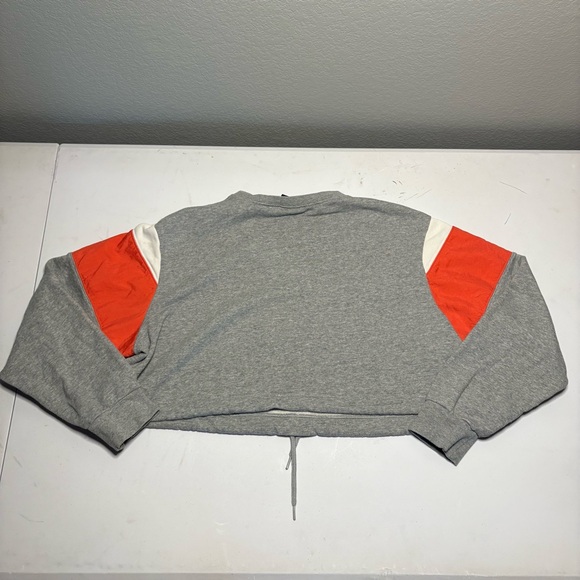 Nike Heather Gray Sweatshirt - Picture 9 of 9
